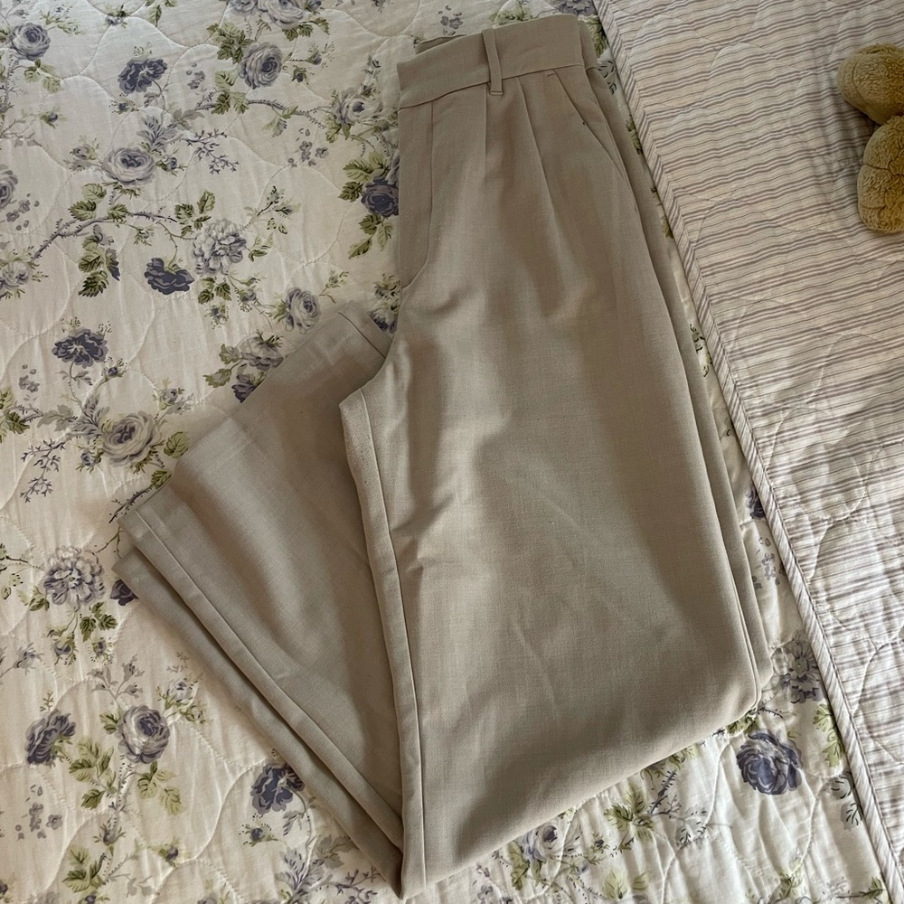 Abercrombie & Fitch trousers